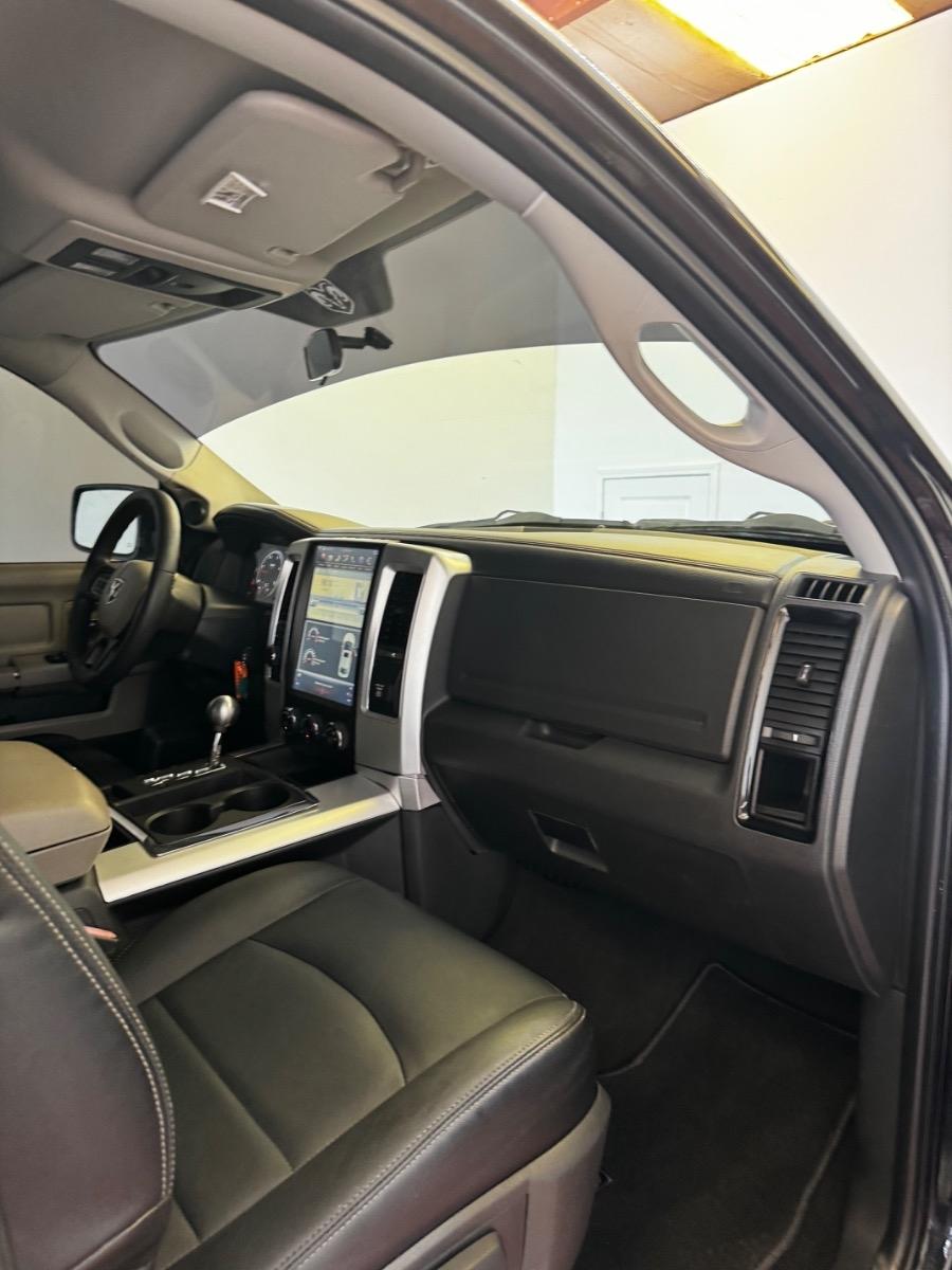 RAM 2500 4WD Mega Cab 160.5" SLT 2012