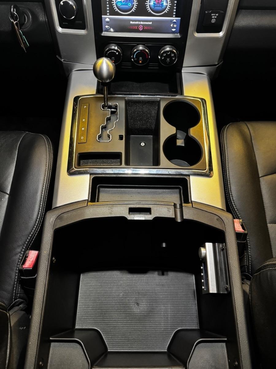 RAM 2500 4WD Mega Cab 160.5" SLT 2012