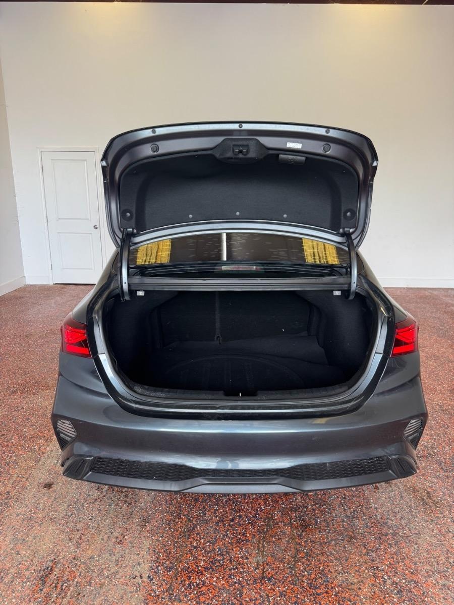 Kia Forte LXS IVT 2022