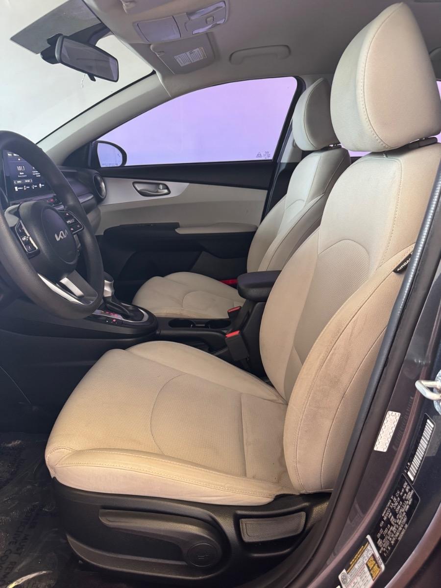 Kia Forte LXS IVT 2022