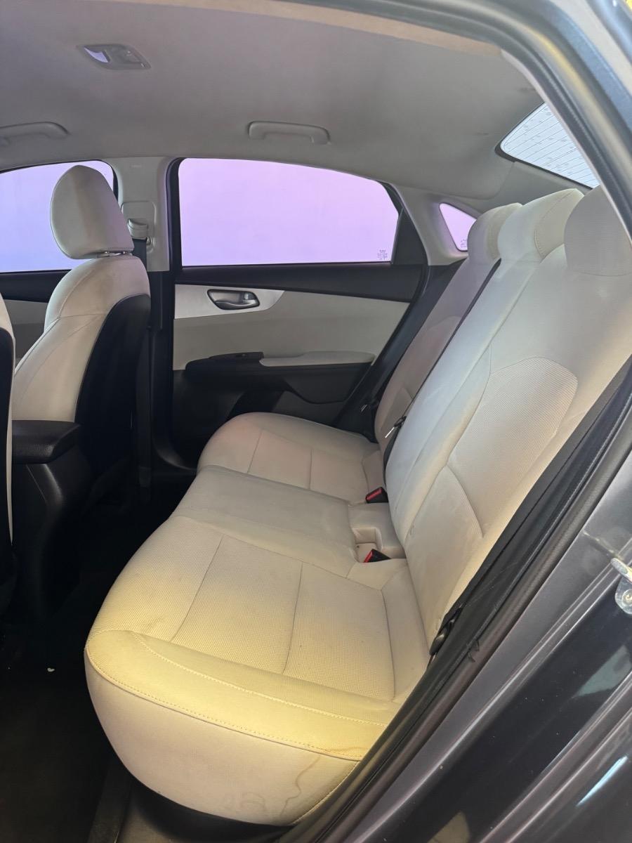 Kia Forte LXS IVT 2022