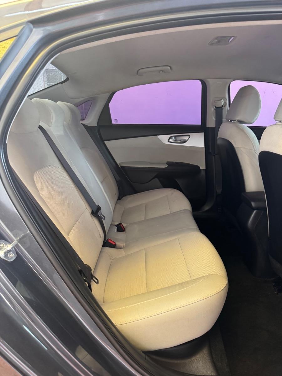 Kia Forte LXS IVT 2022