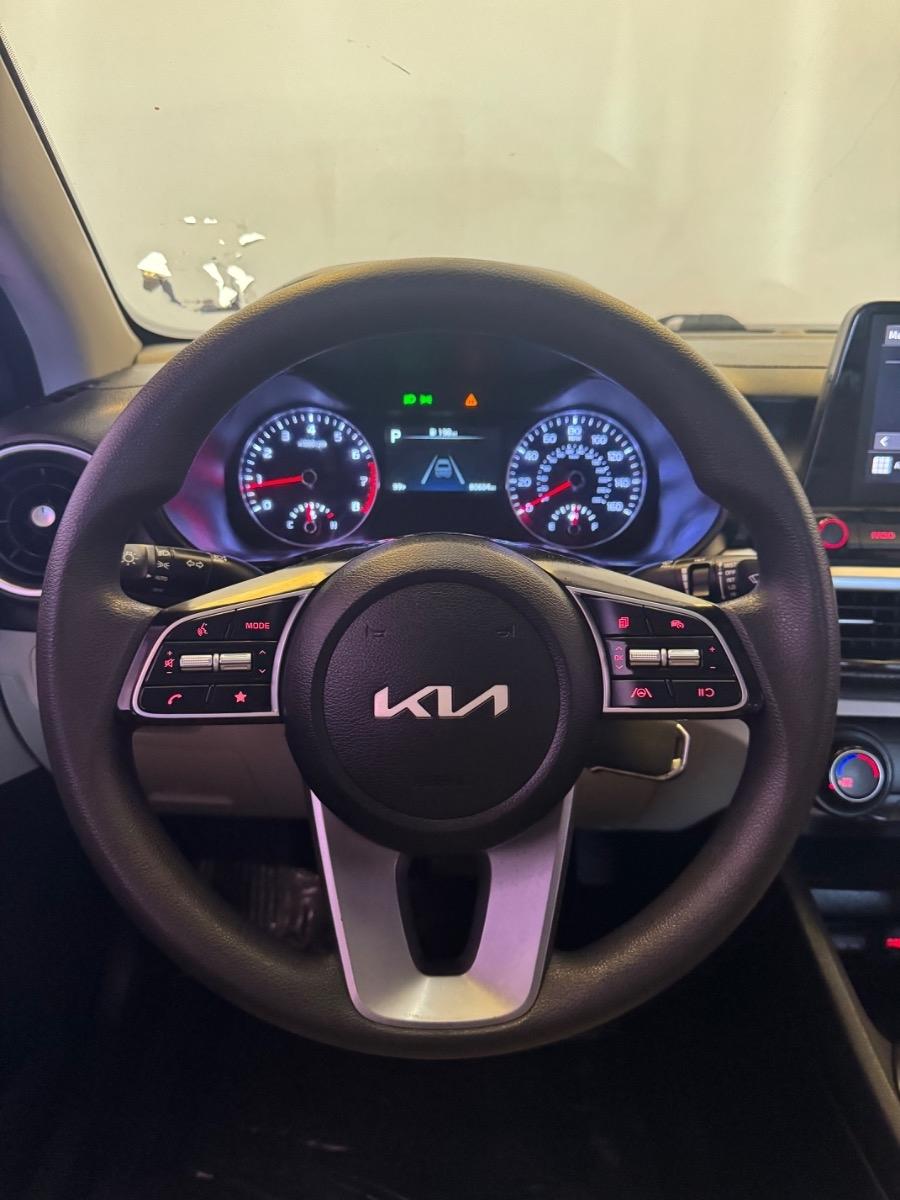 Kia Forte LXS IVT 2022