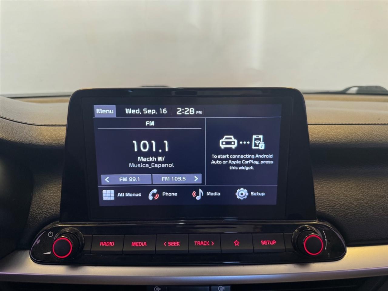 Kia Forte LXS IVT 2022
