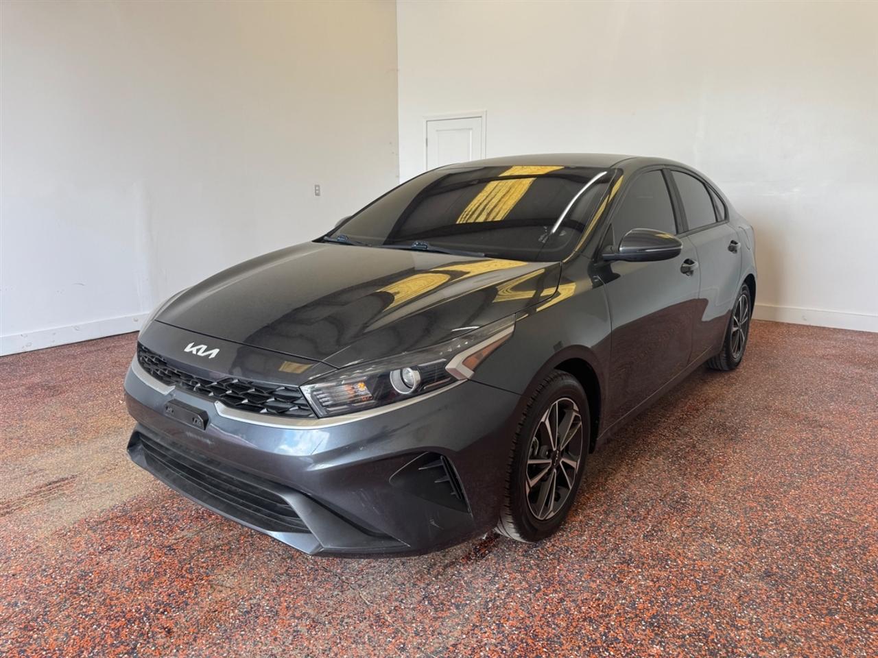 2022 Kia Forte LXS IVT