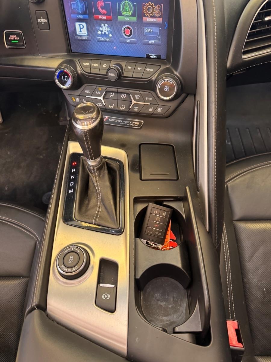 Chevrolet Corvette 2dr Stingray Z51 Cpe w/3LT 2015