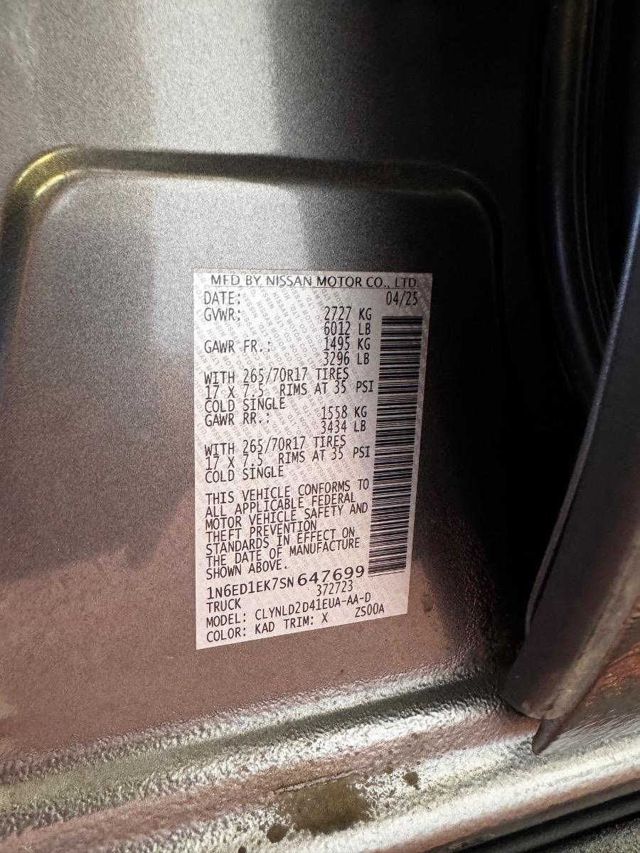 Nissan Frontier Crew Cab 4x4 PRO-4X 2025