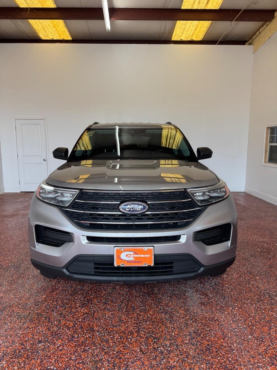 Ford Explorer XLT 4WD 2023