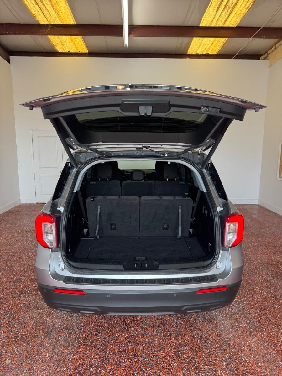 Ford Explorer XLT 4WD 2023