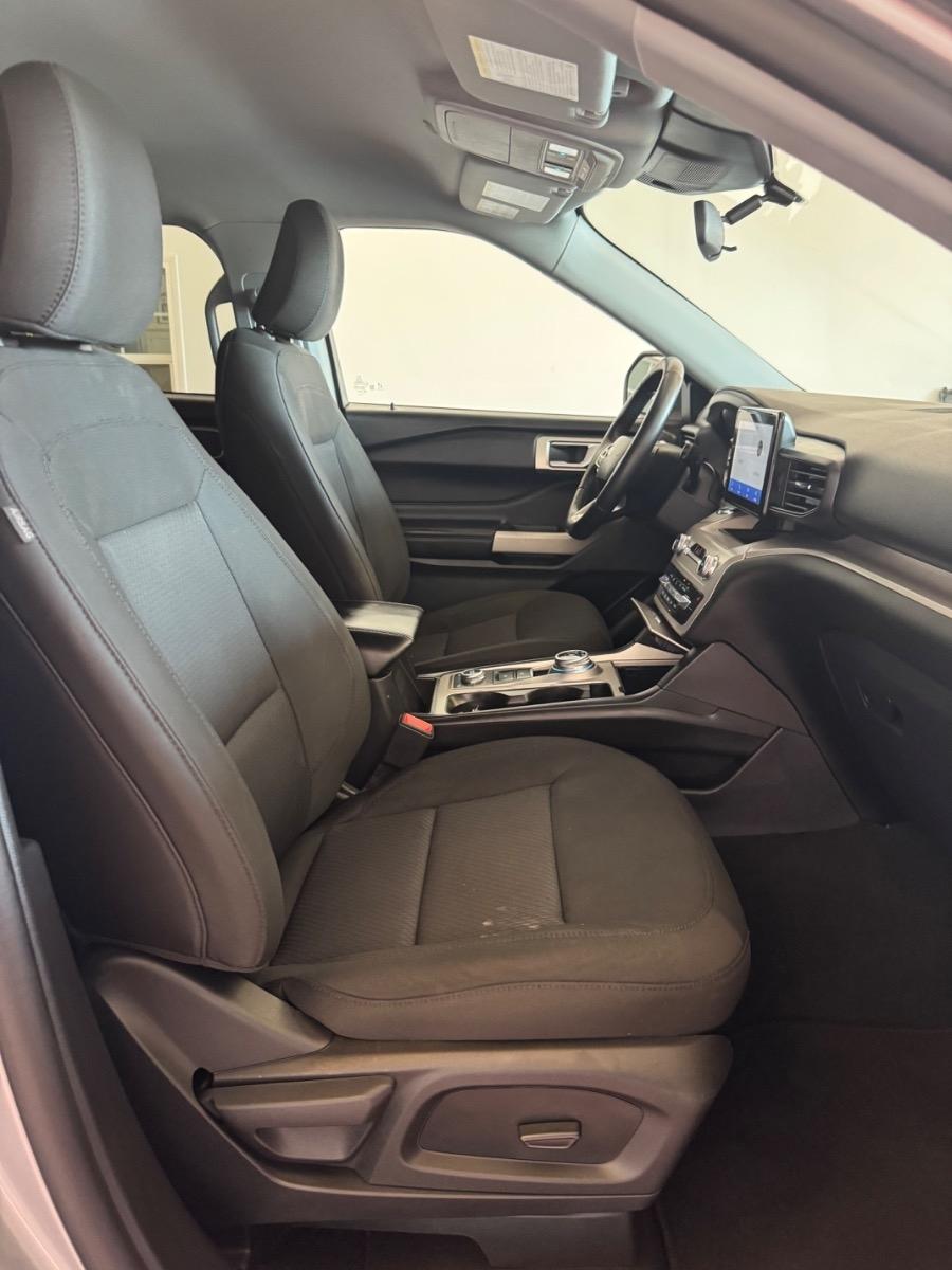 Ford Explorer XLT 4WD 2023