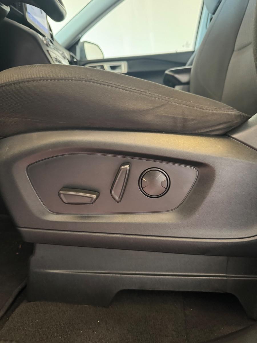 Ford Explorer XLT 4WD 2023