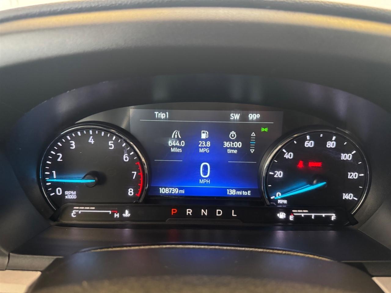 Ford Explorer XLT 4WD 2023
