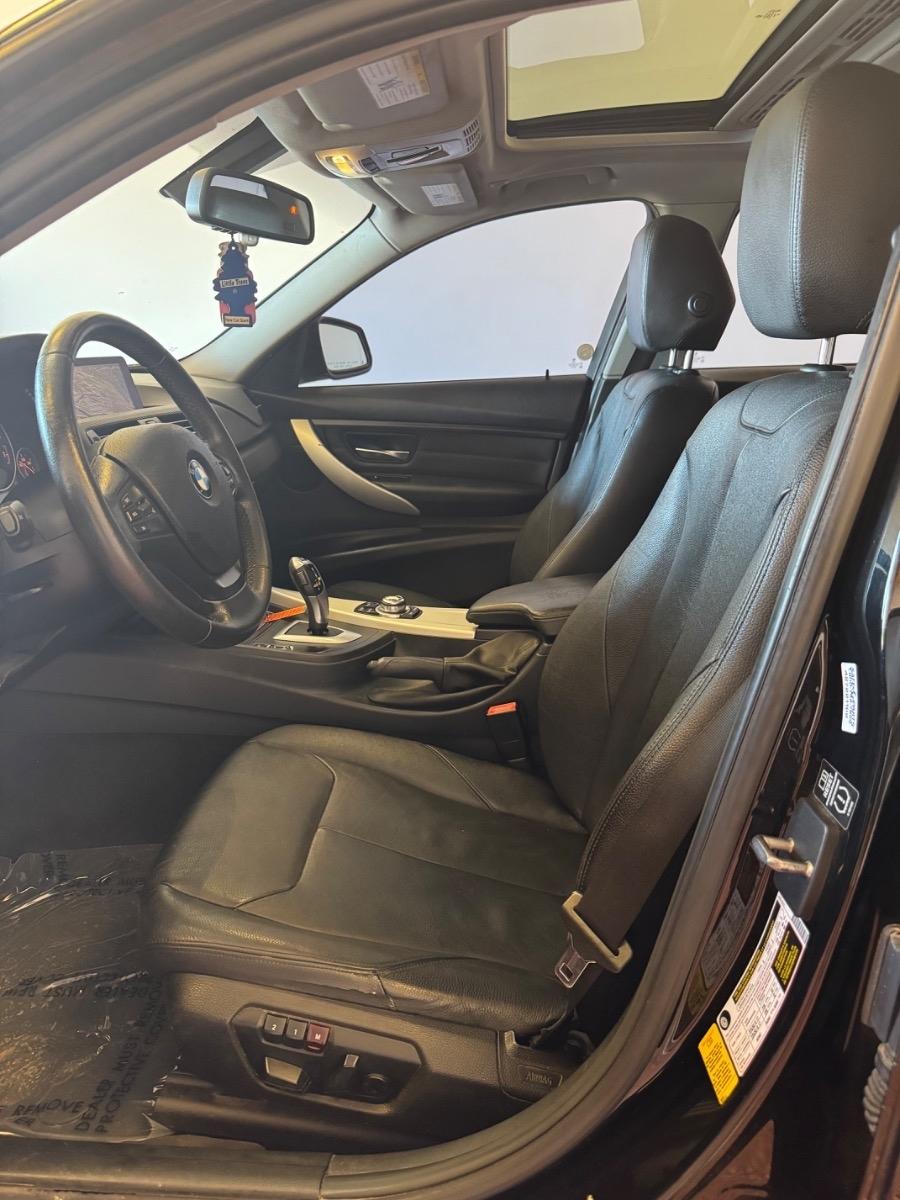 BMW 3 Series 4dr Sdn 328i RWD SULEV 2013