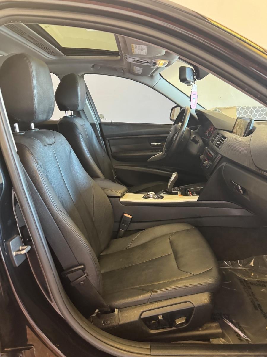 BMW 3 Series 4dr Sdn 328i RWD SULEV 2013