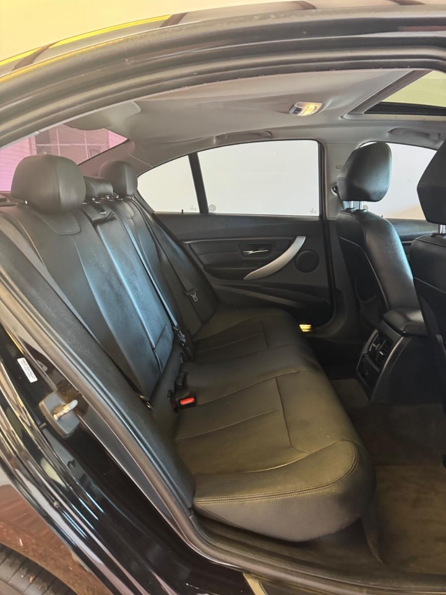 BMW 3 Series 4dr Sdn 328i RWD SULEV 2013
