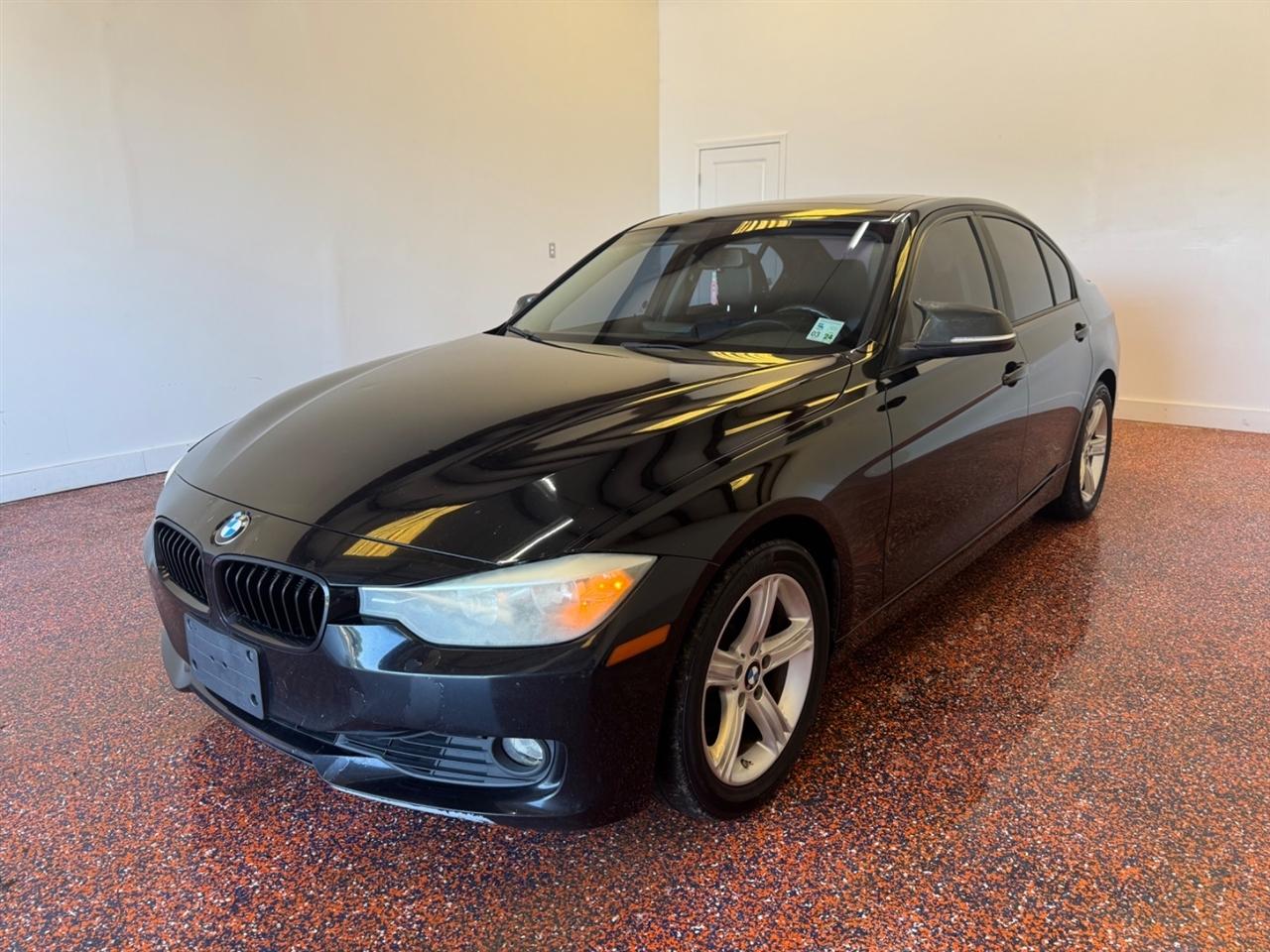 2013 BMW 3 Series 4dr Sdn 328i RWD SULEV