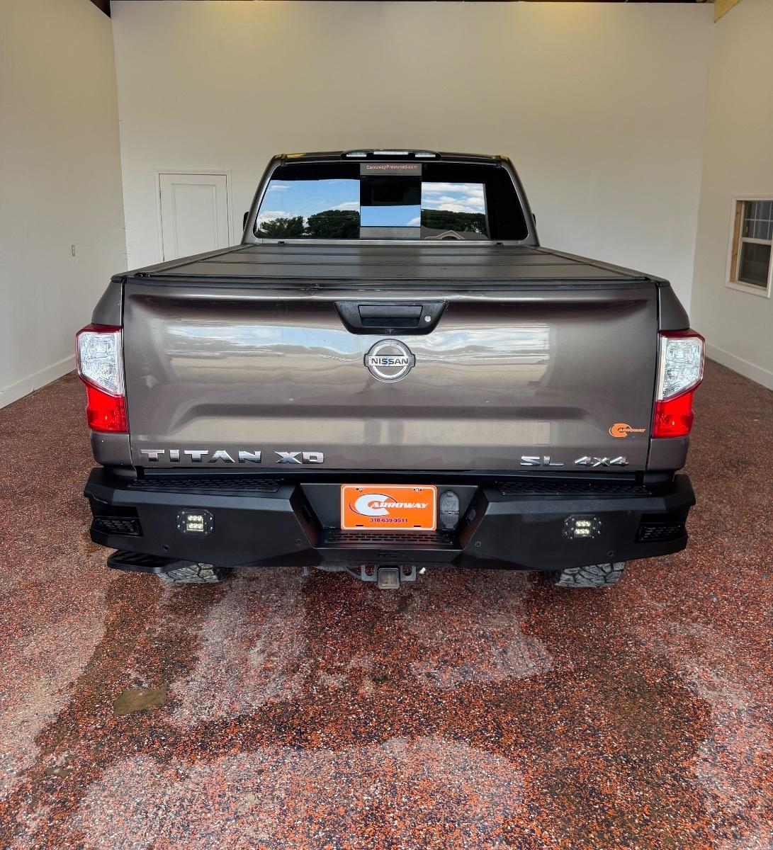 Nissan Titan XD 4x4 Diesel Crew Cab SL 2018