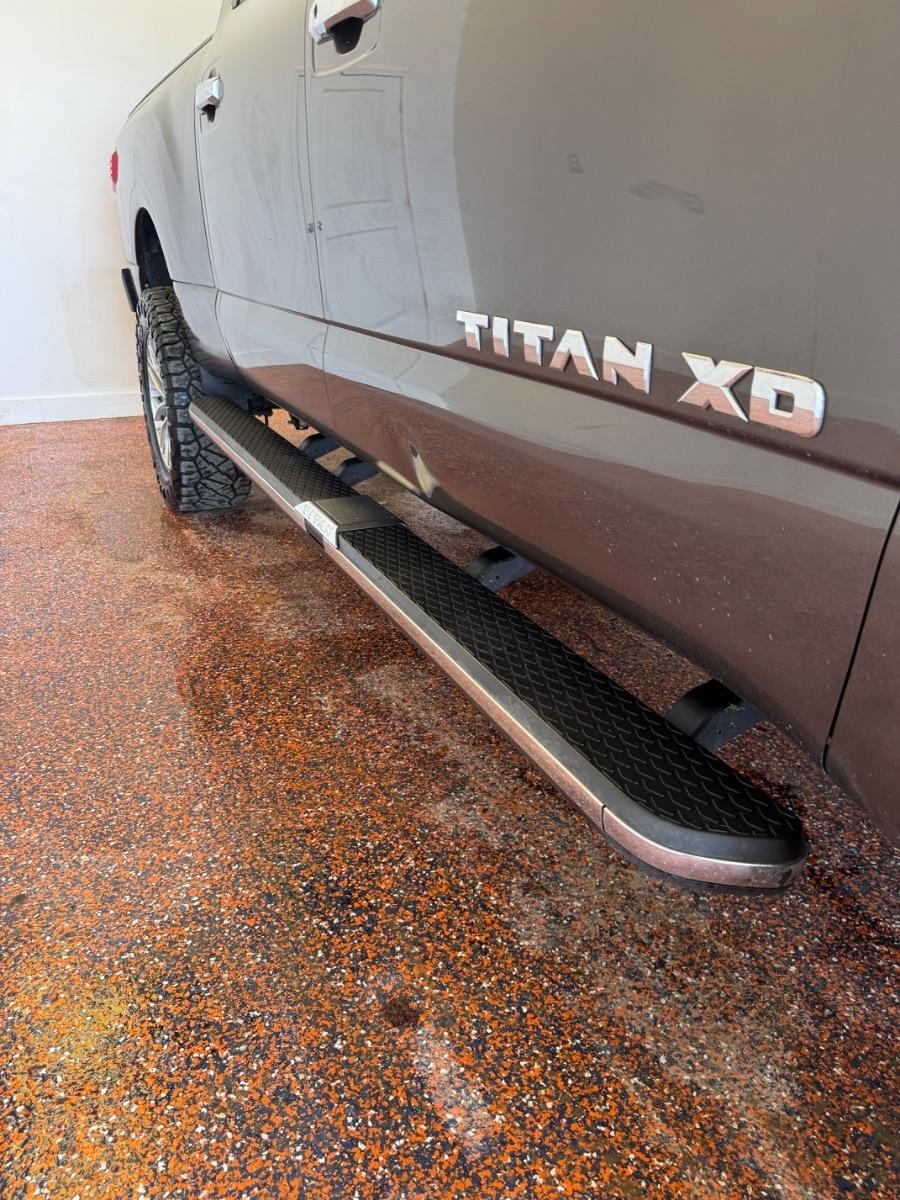 Nissan Titan XD 4x4 Diesel Crew Cab SL 2018