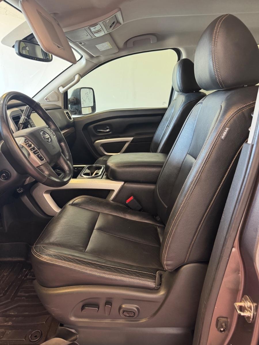Nissan Titan XD 4x4 Diesel Crew Cab SL 2018