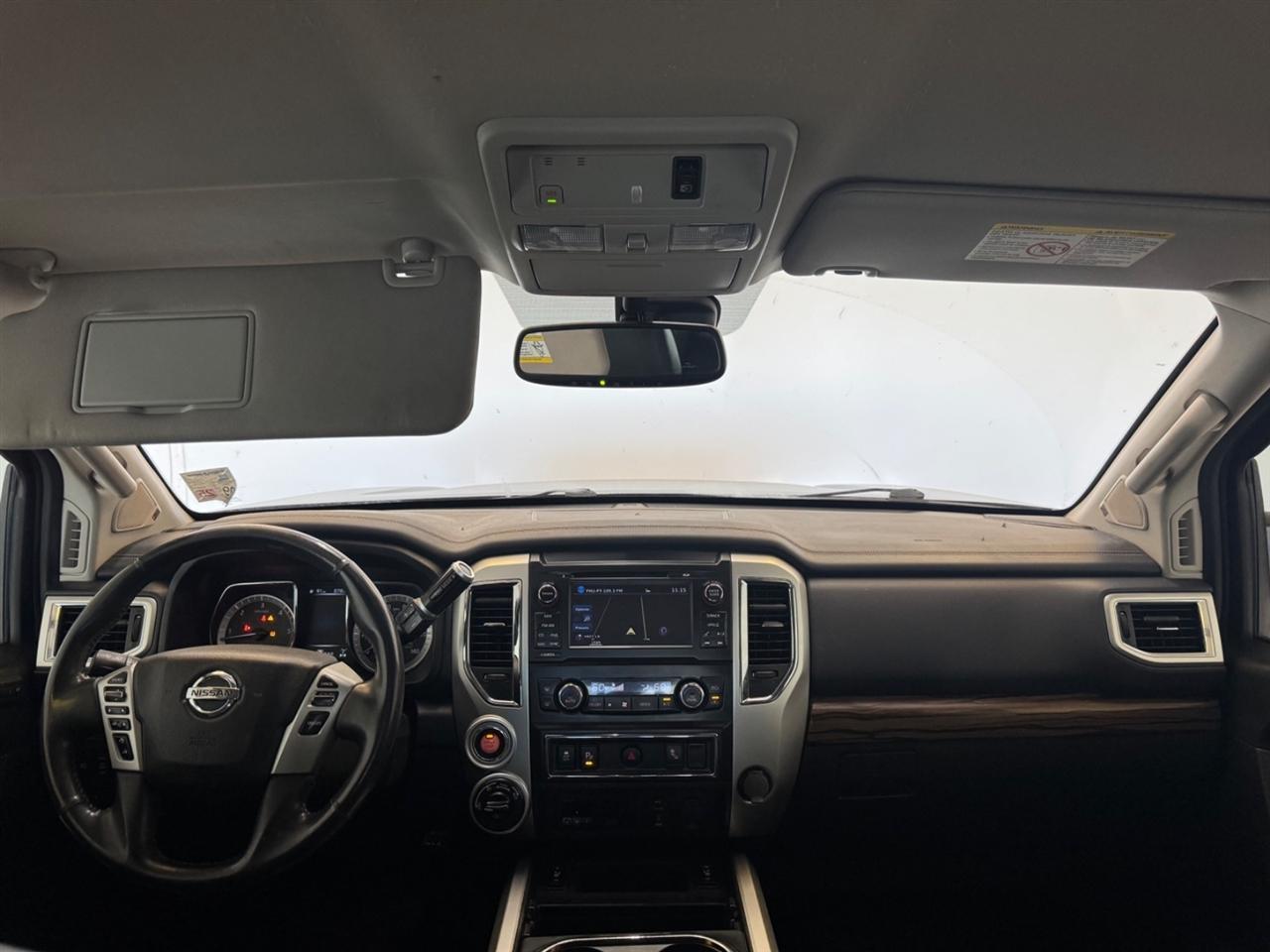 Nissan Titan XD 4x4 Diesel Crew Cab SL 2018