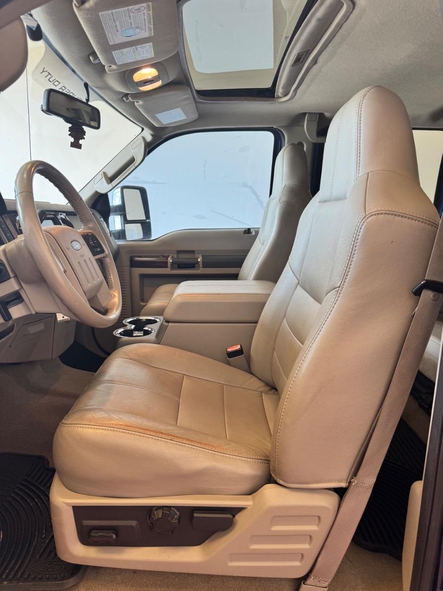 Ford Super Duty F-250 SRW 4WD Crew Cab 156" XL 2008