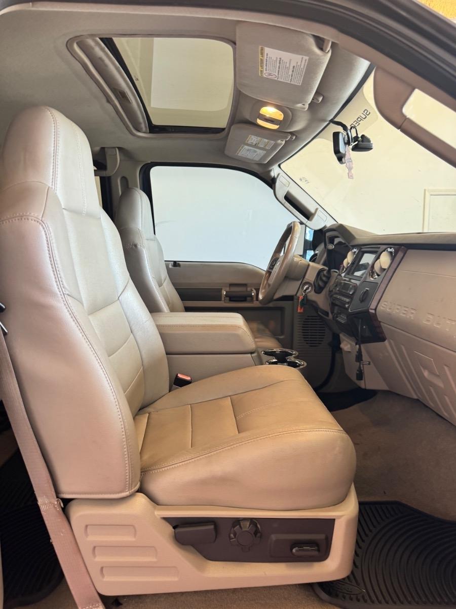 Ford Super Duty F-250 SRW 4WD Crew Cab 156" XL 2008