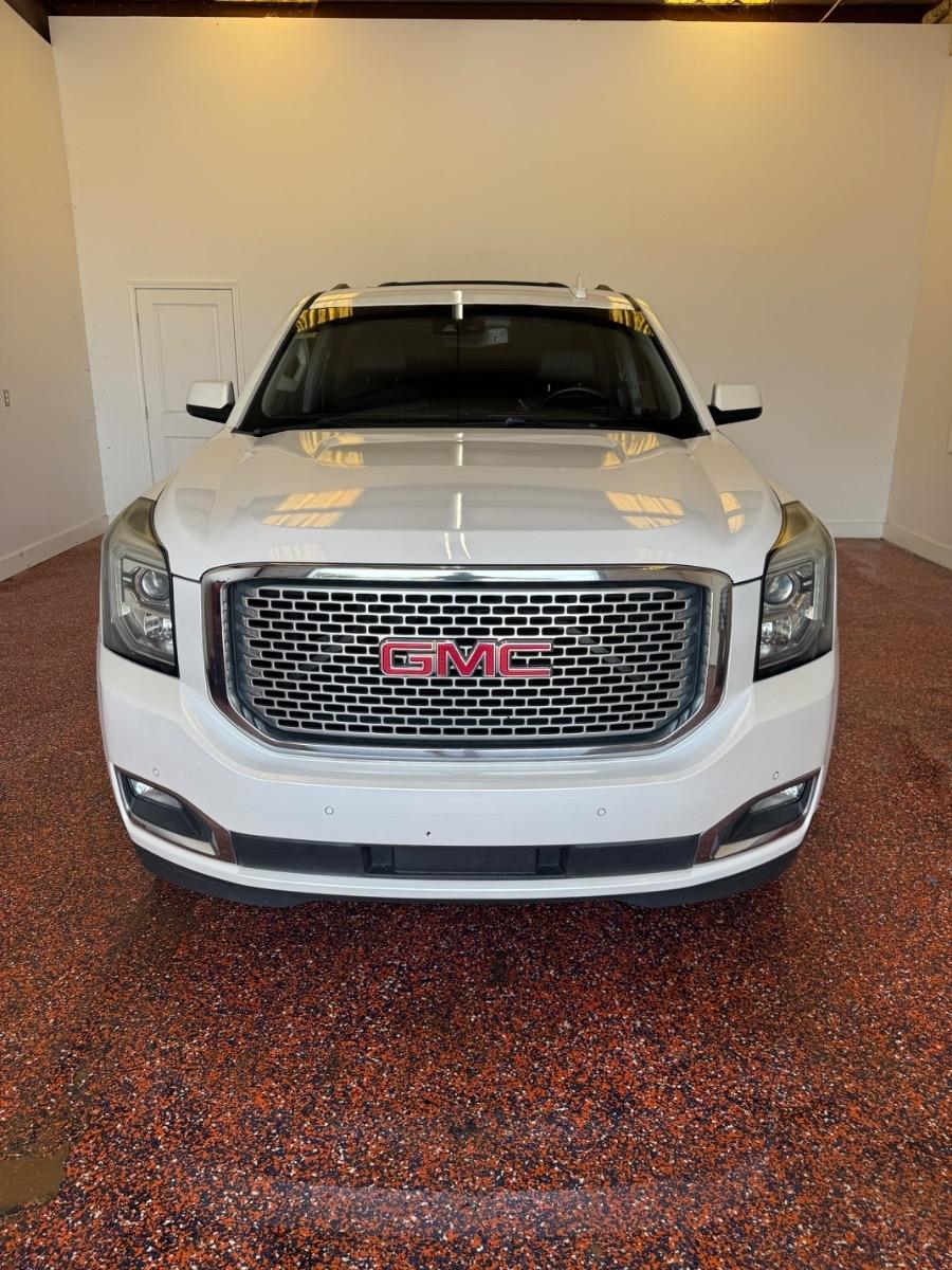 GMC Yukon XL 4WD 4dr Denali 2016