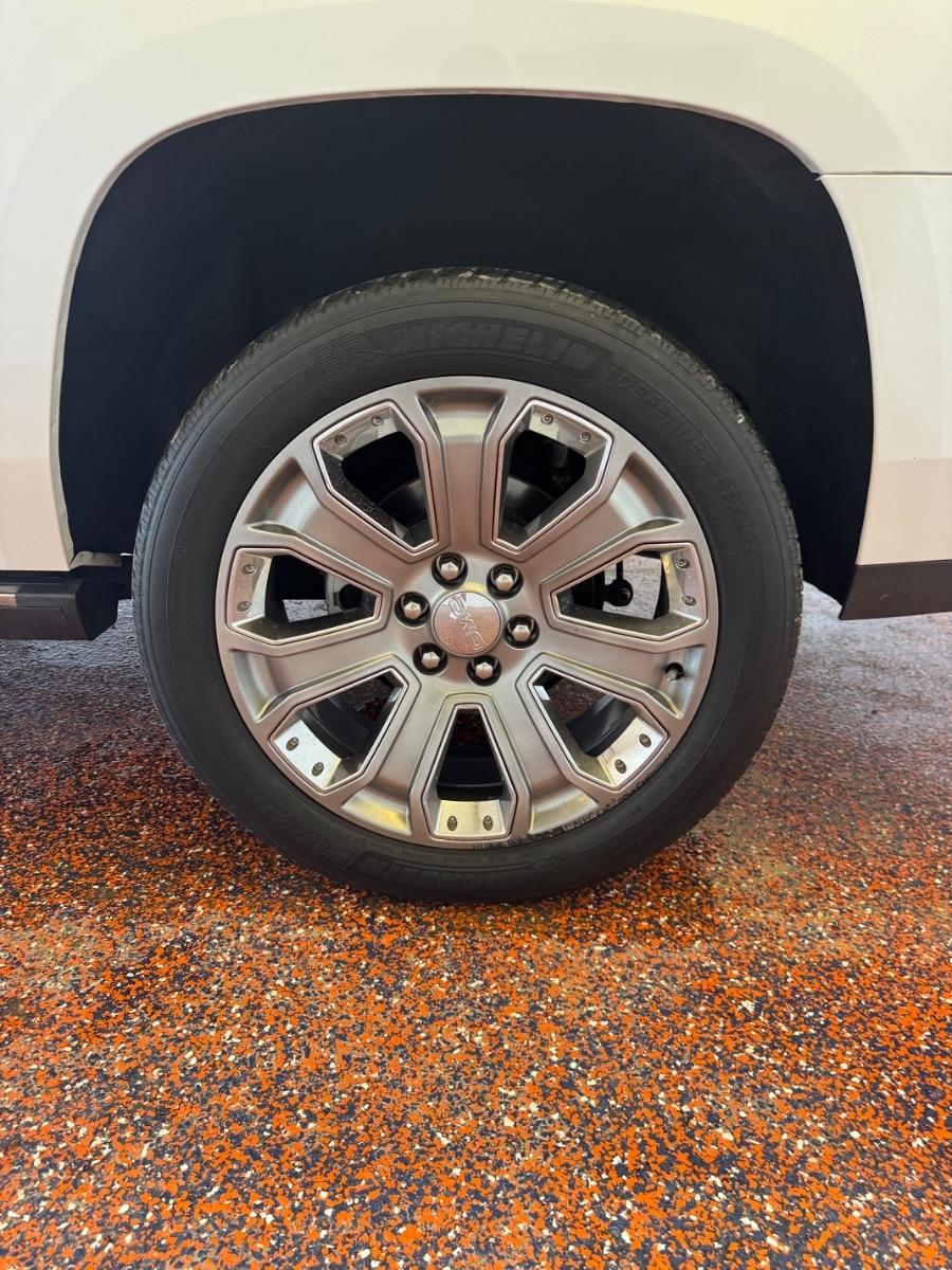 GMC Yukon XL 4WD 4dr Denali 2016