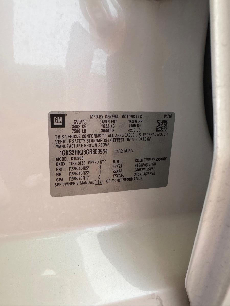 GMC Yukon XL 4WD 4dr Denali 2016