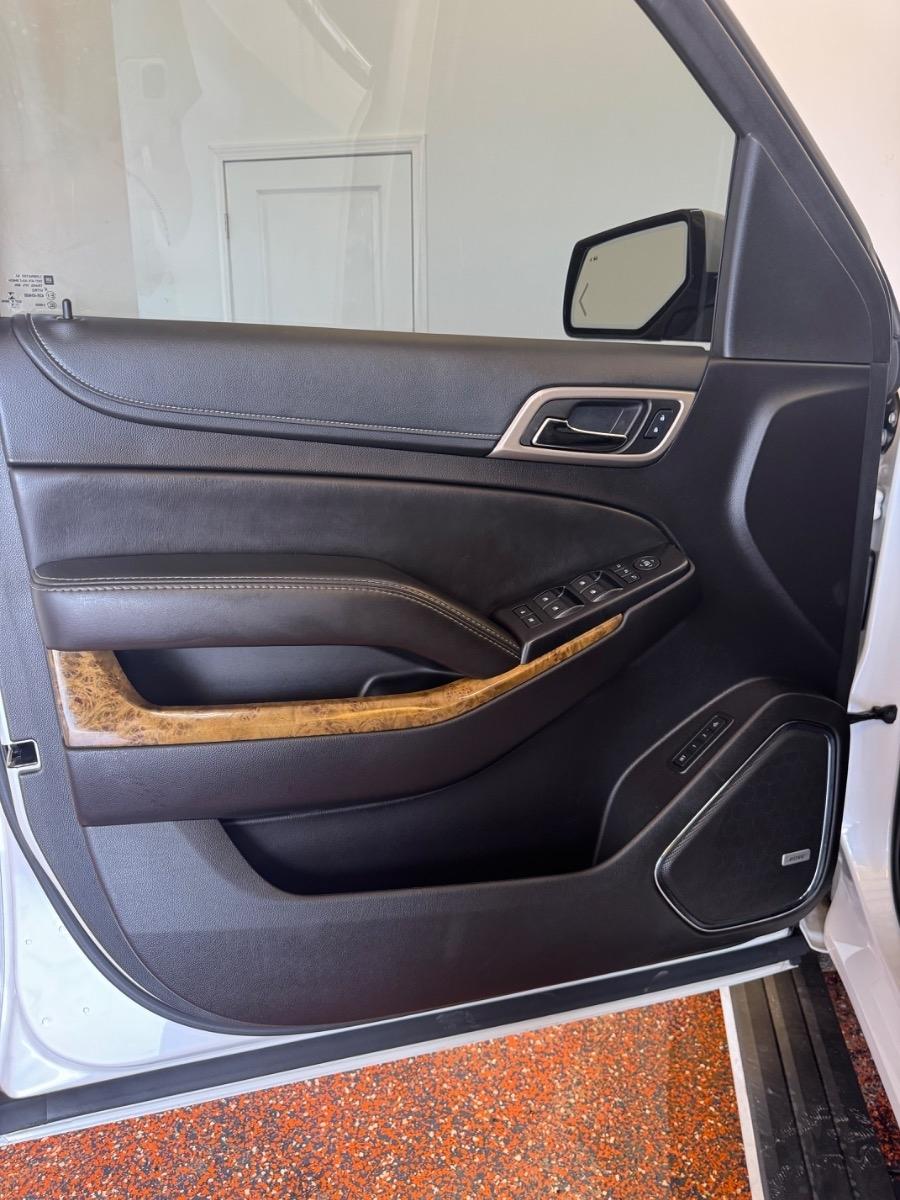 GMC Yukon XL 4WD 4dr Denali 2016