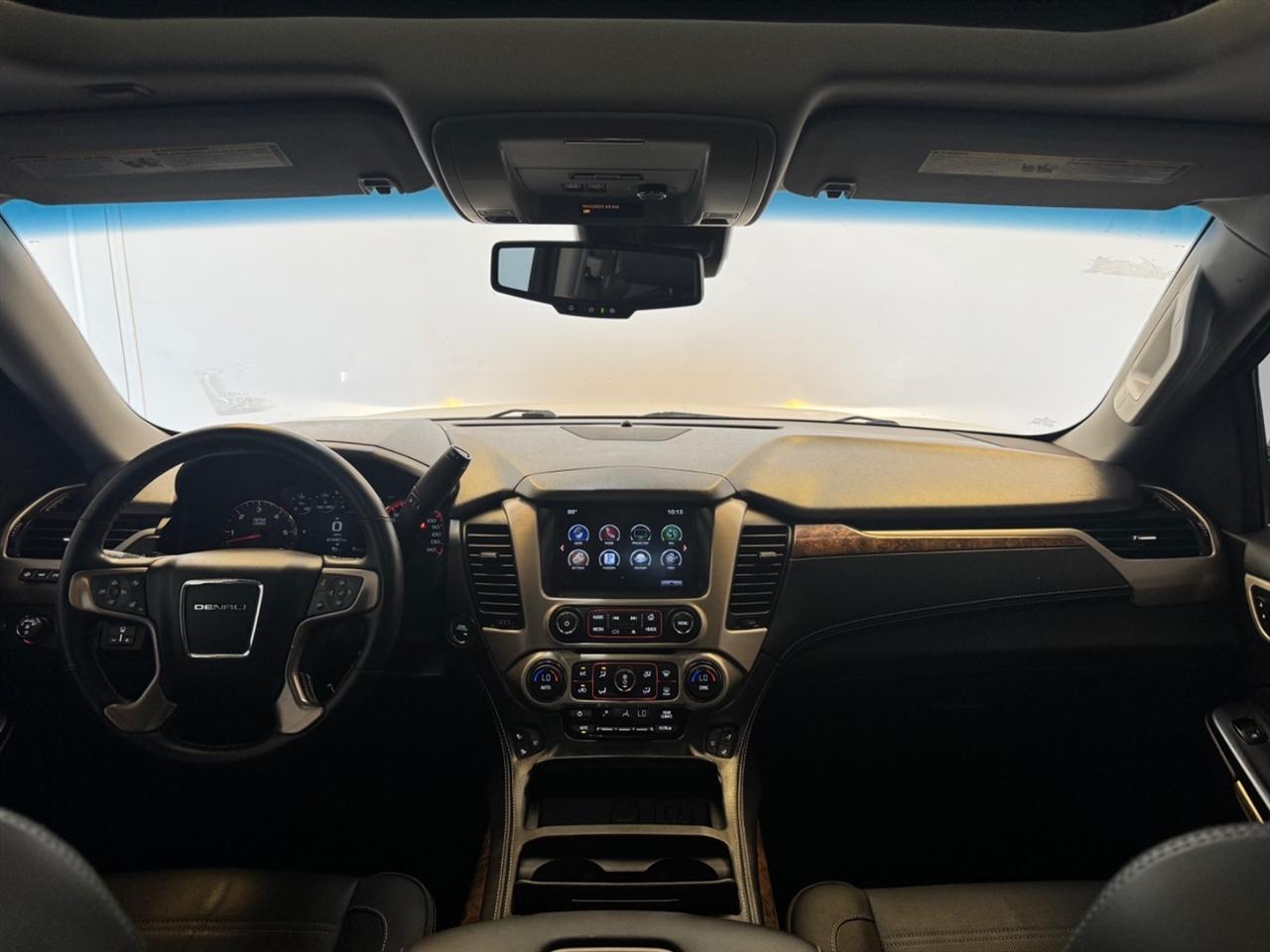 GMC Yukon XL 4WD 4dr Denali 2016