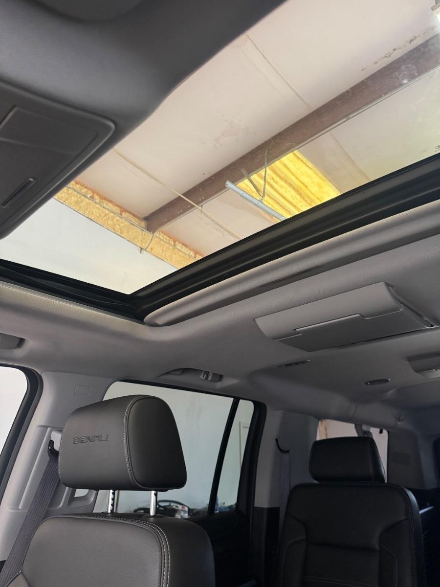 GMC Yukon XL 4WD 4dr Denali 2016