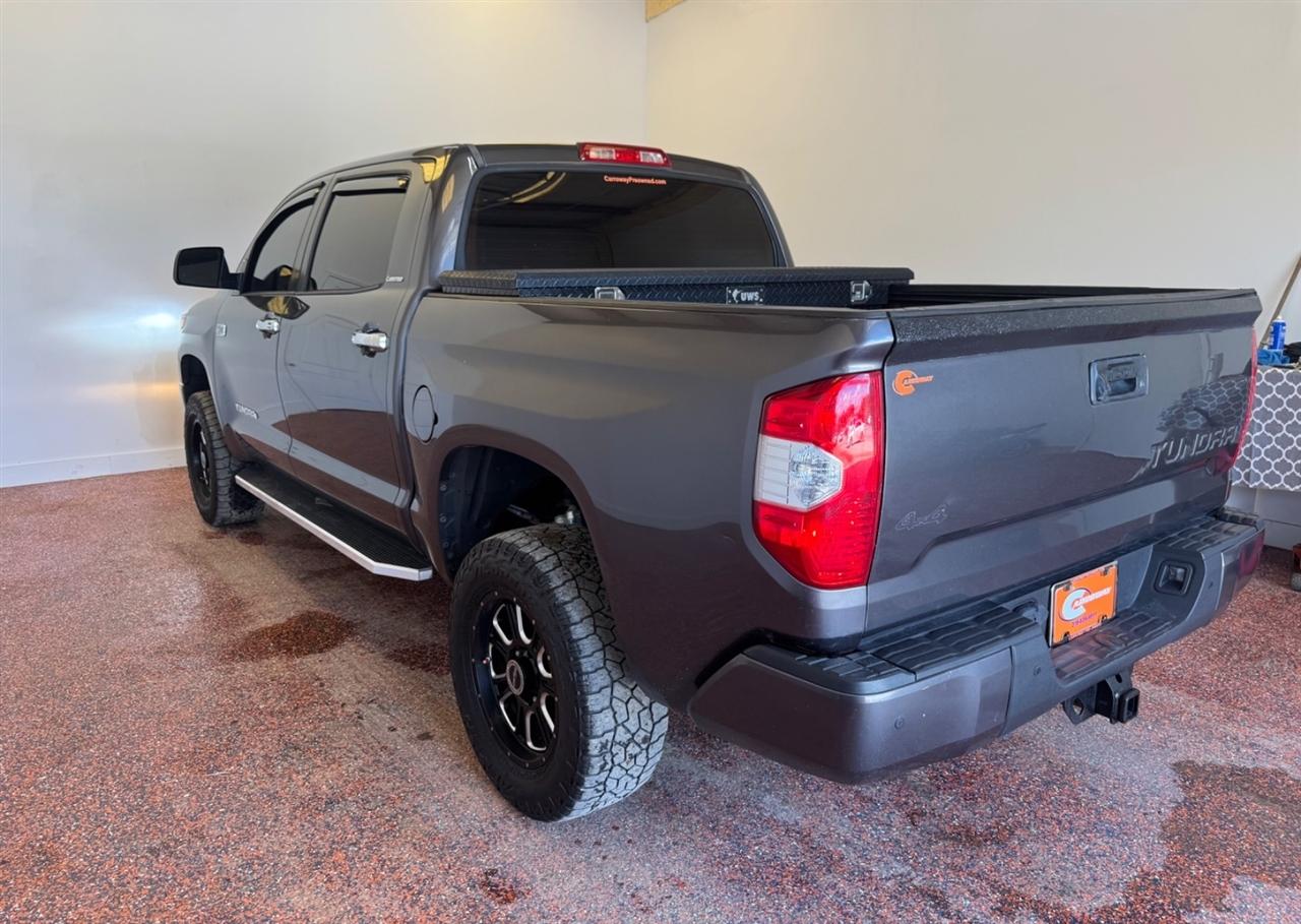 Toyota Tundra 4WD Limited CrewMax 5.5' Bed 5.7L FFV (Natl) 2017