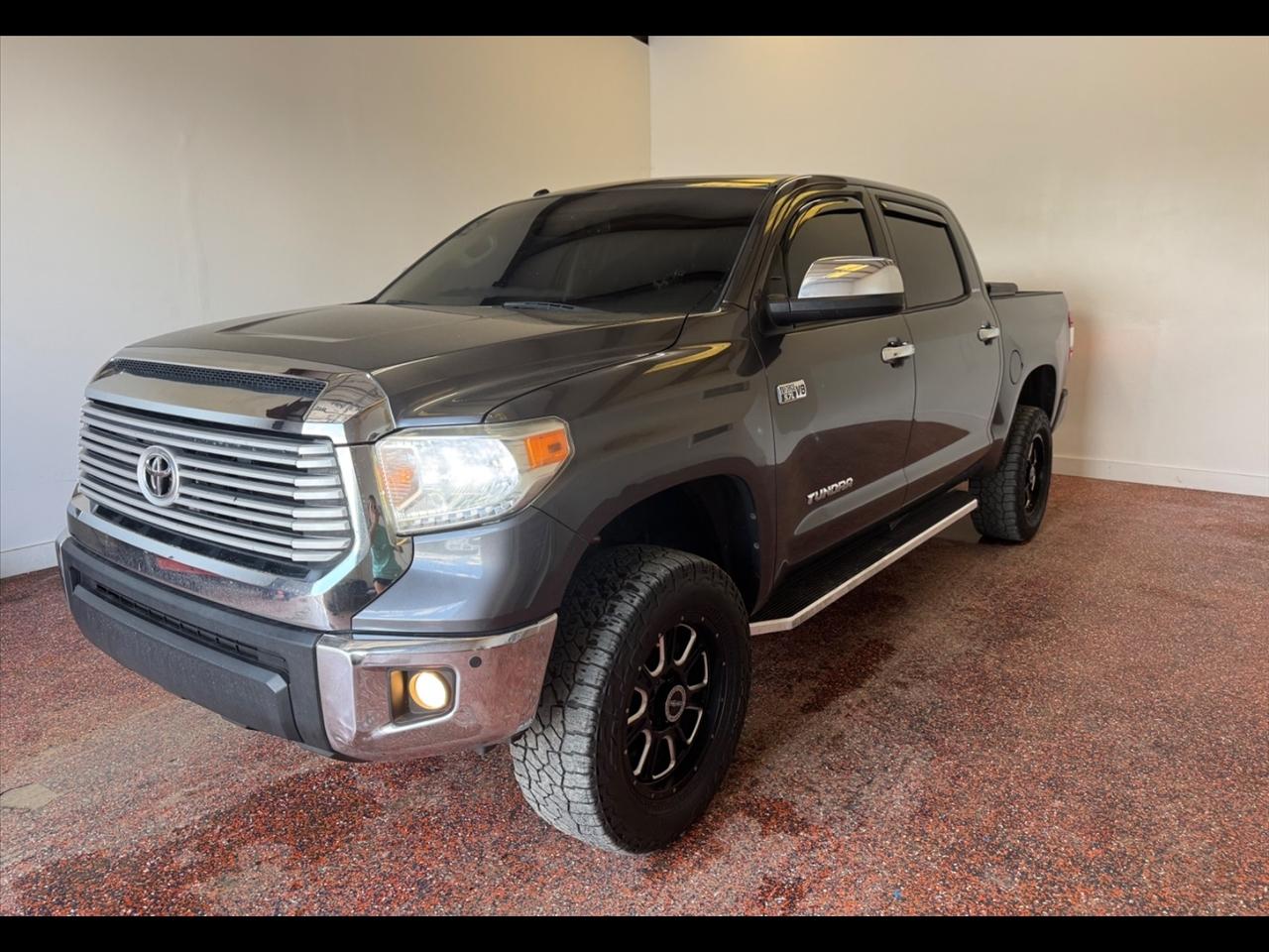 2017 Toyota Tundra 4WD Limited CrewMax 5.5' Bed 5.7L FFV (Natl)