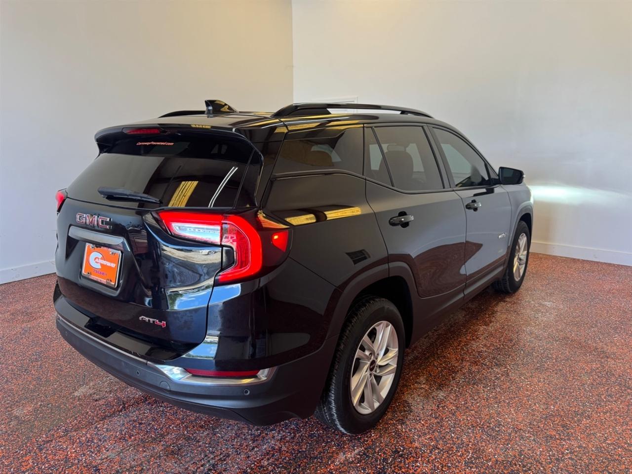 GMC Terrain AWD 4dr AT4 2022