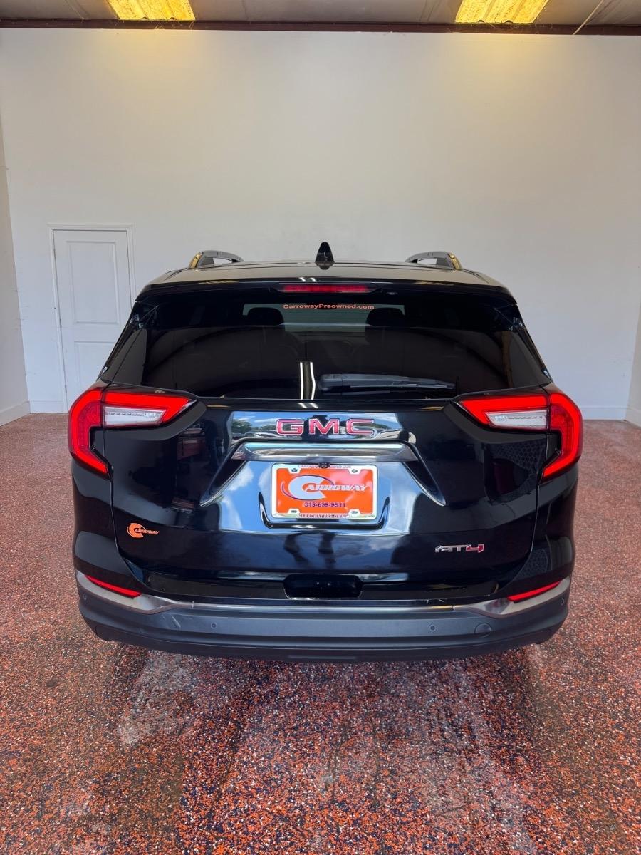 GMC Terrain AWD 4dr AT4 2022