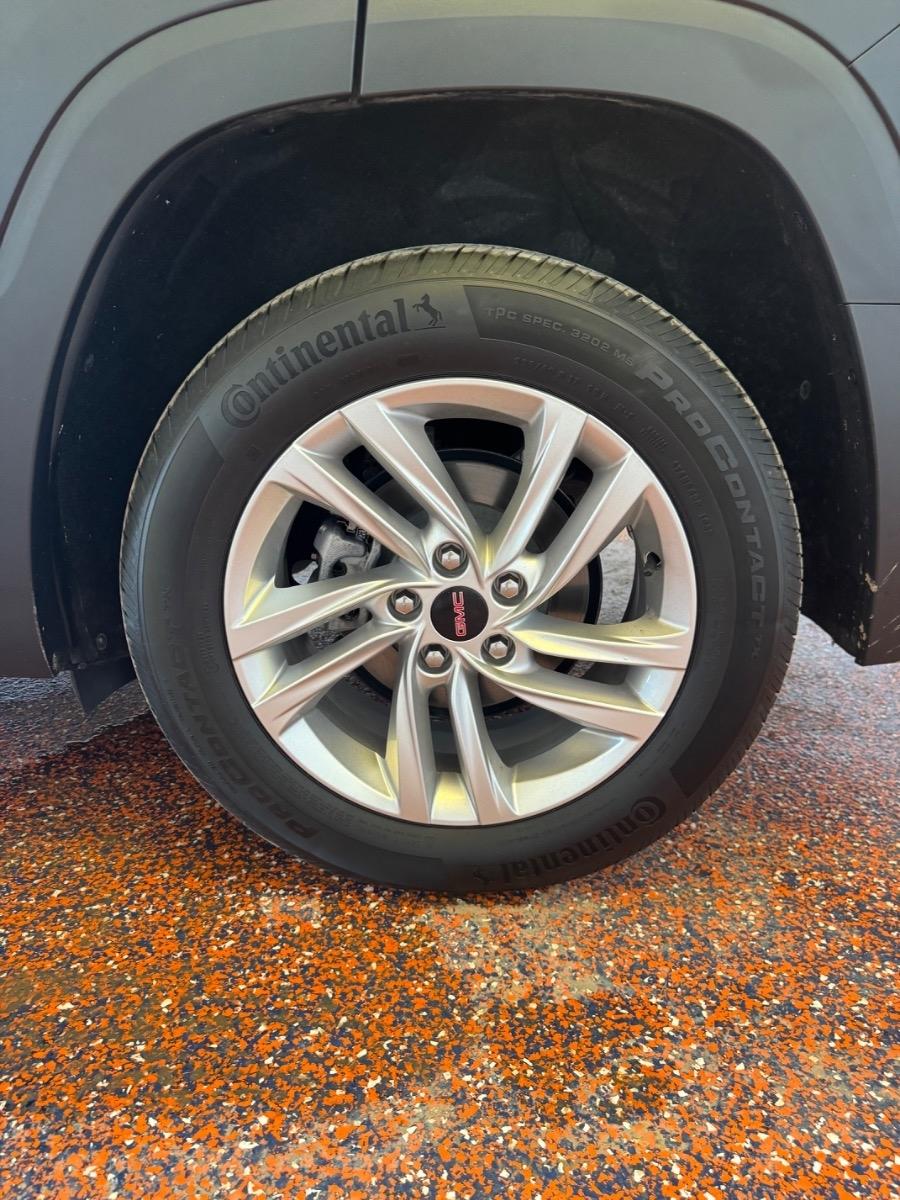 GMC Terrain AWD 4dr AT4 2022