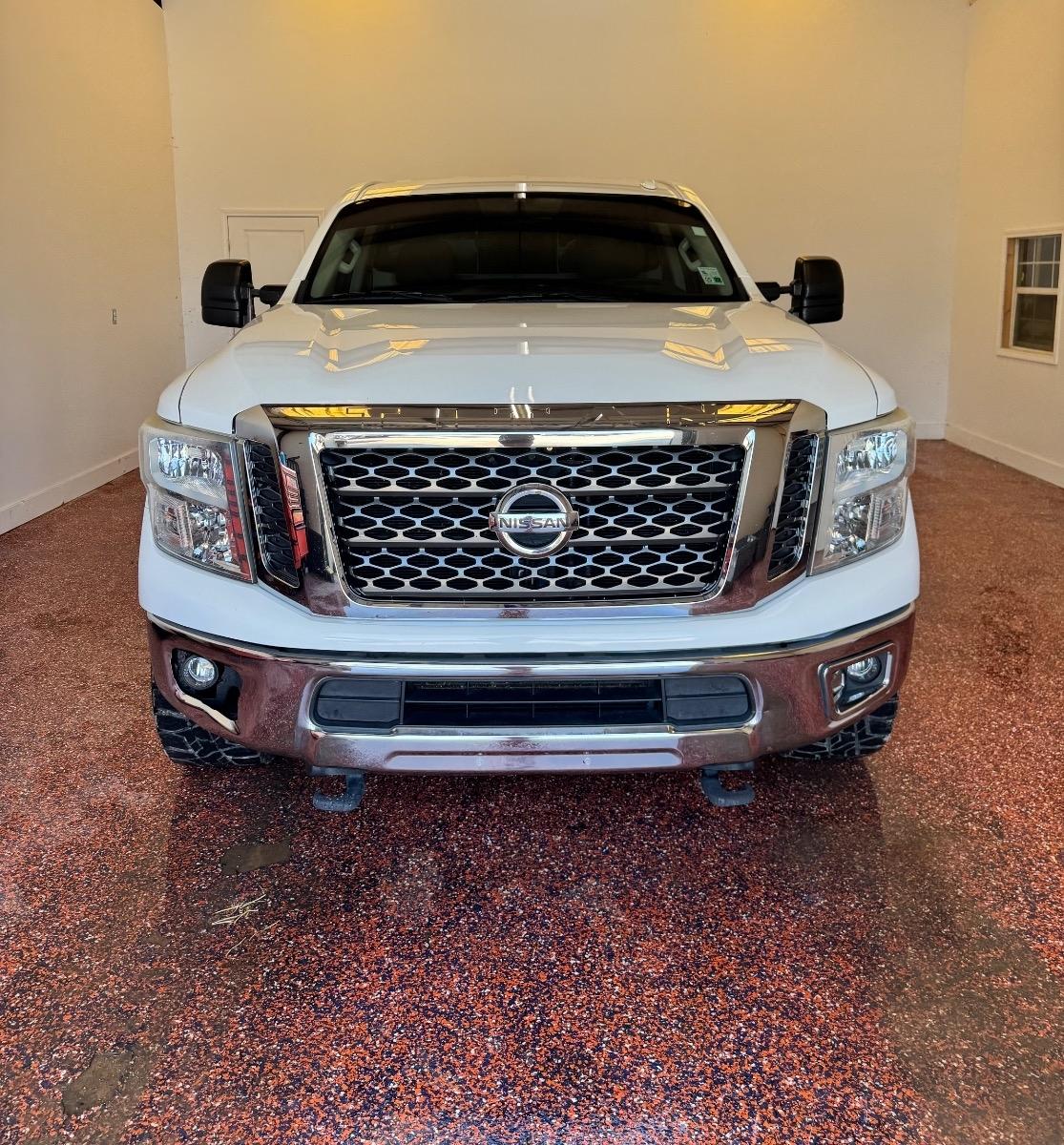 Nissan Titan XD 4x4 Diesel Single Cab SV 2017
