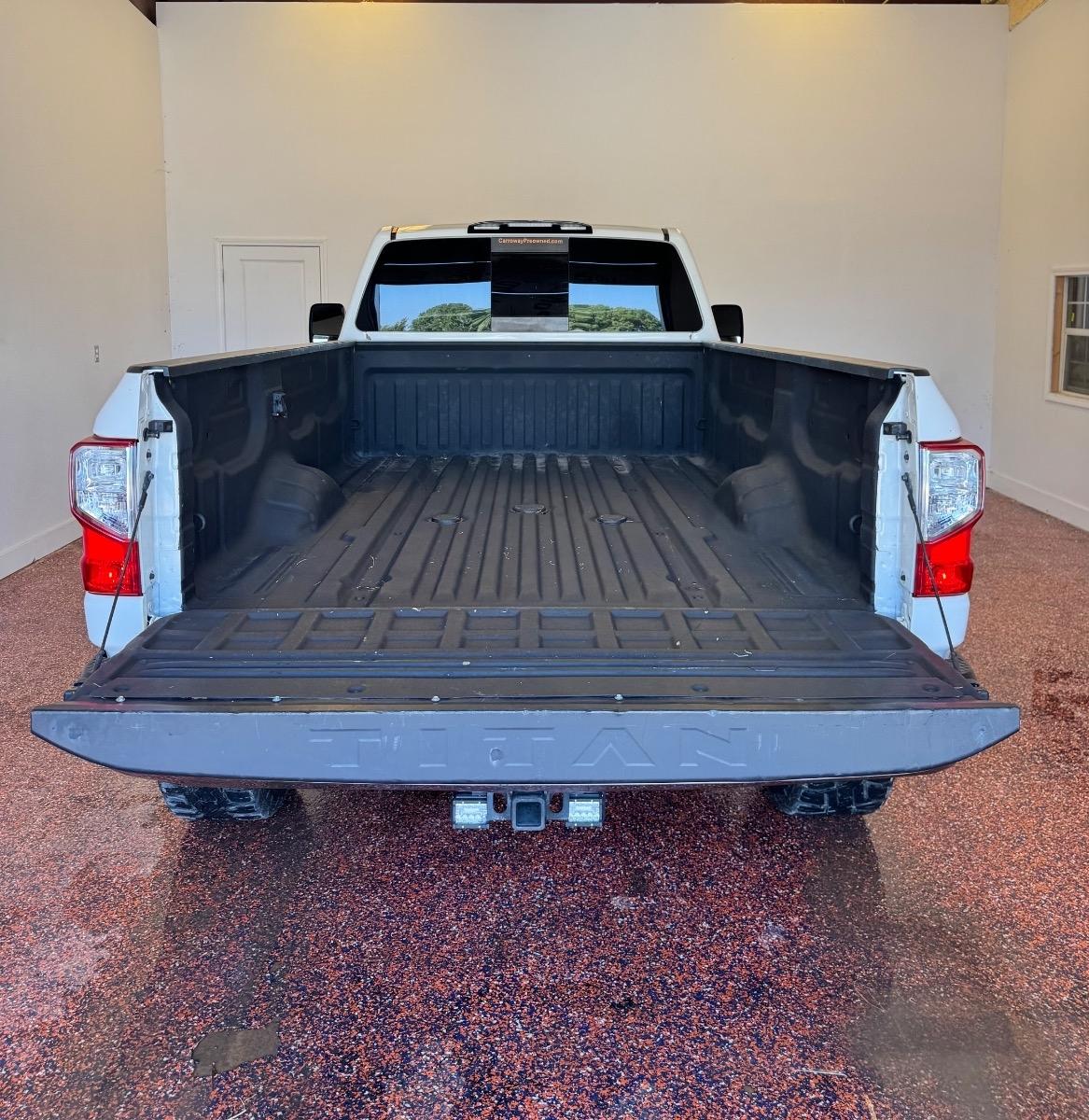 Nissan Titan XD 4x4 Diesel Single Cab SV 2017