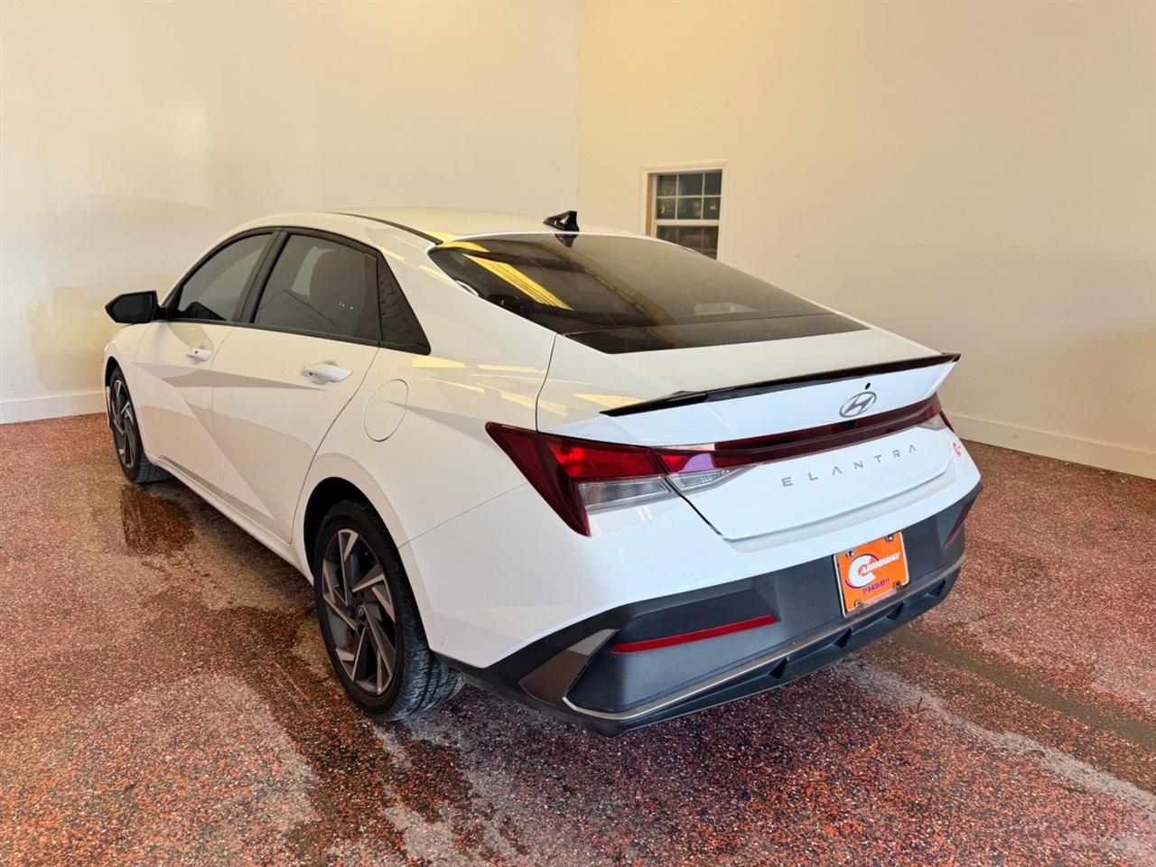 Hyundai Elantra SEL Sport IVT 2025
