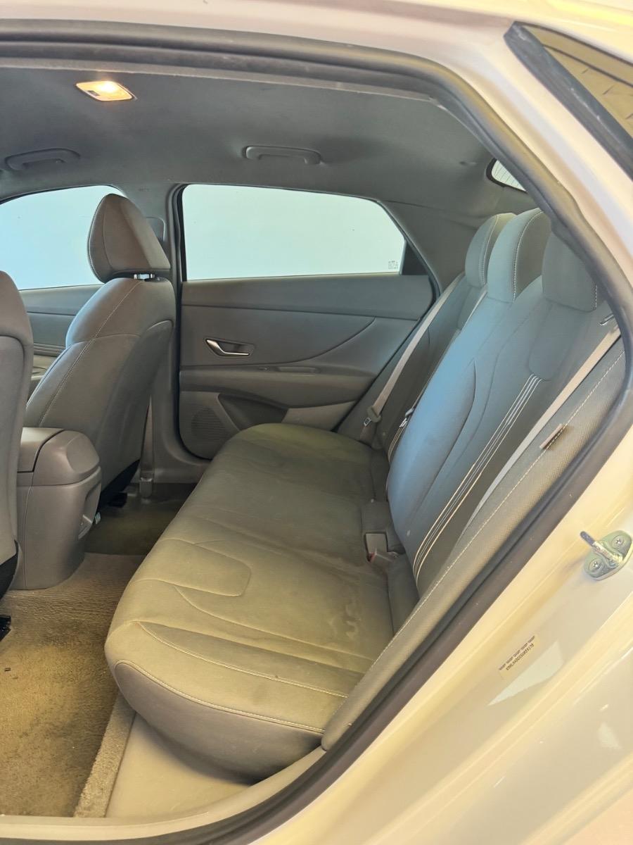 Hyundai Elantra SEL Sport IVT 2025