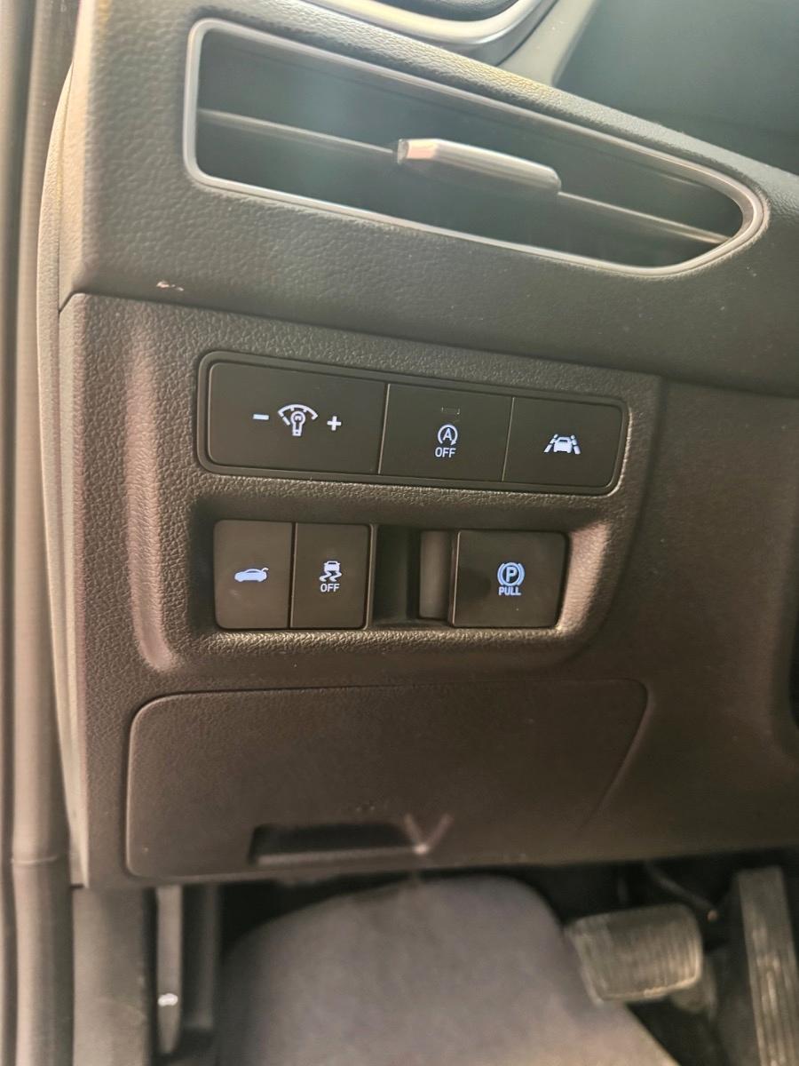 Hyundai Sonata SE 2.5L *Ltd Avail* 2023