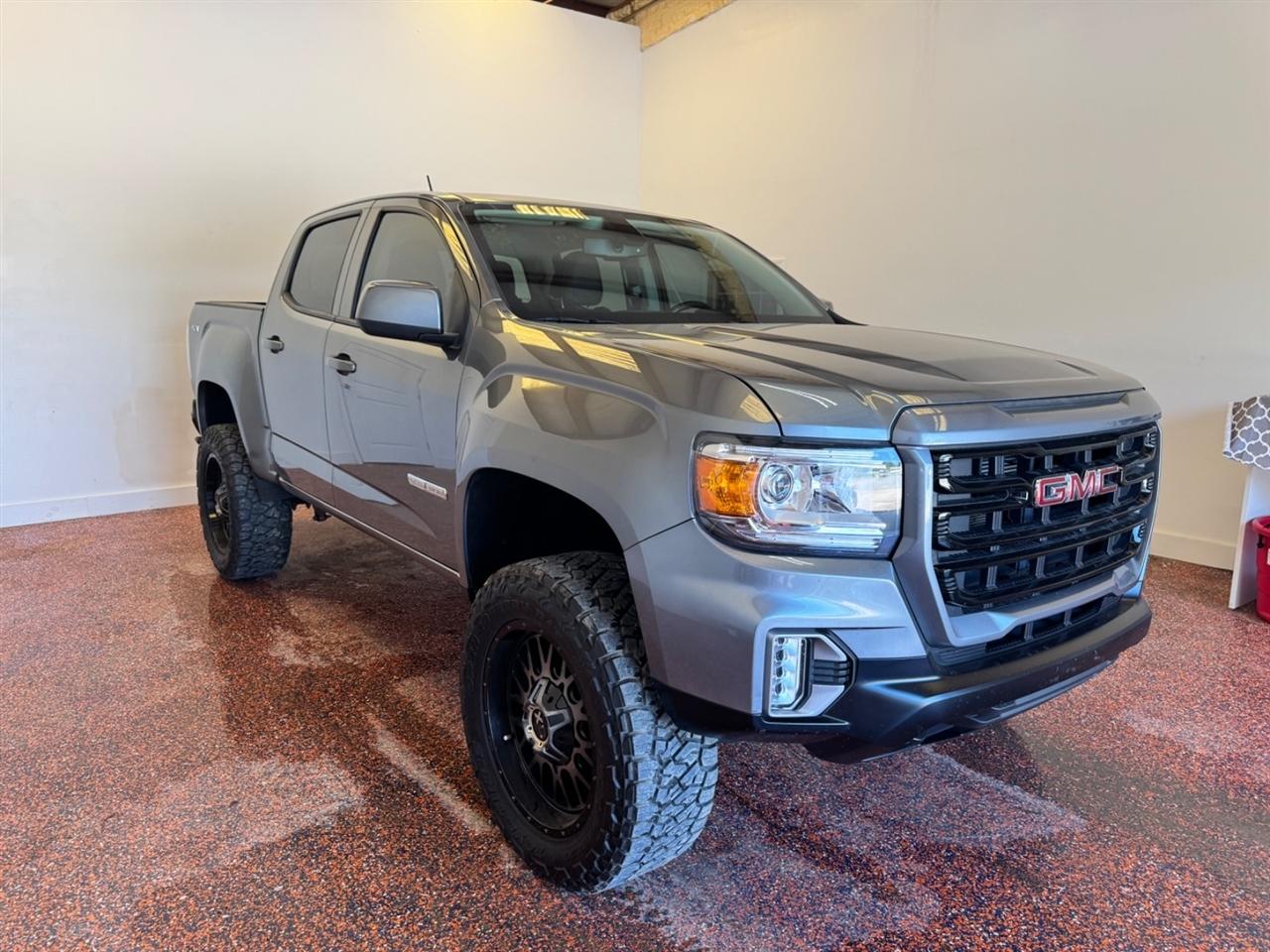 GMC Canyon 4WD Crew Cab 128" Elevation 2022