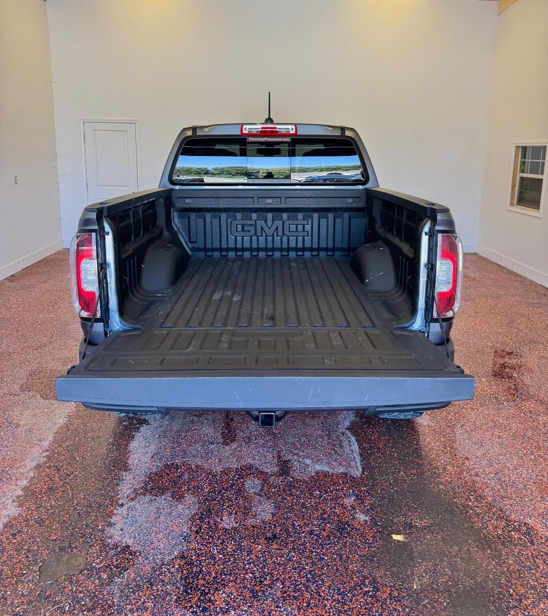 GMC Canyon 4WD Crew Cab 128" Elevation 2022