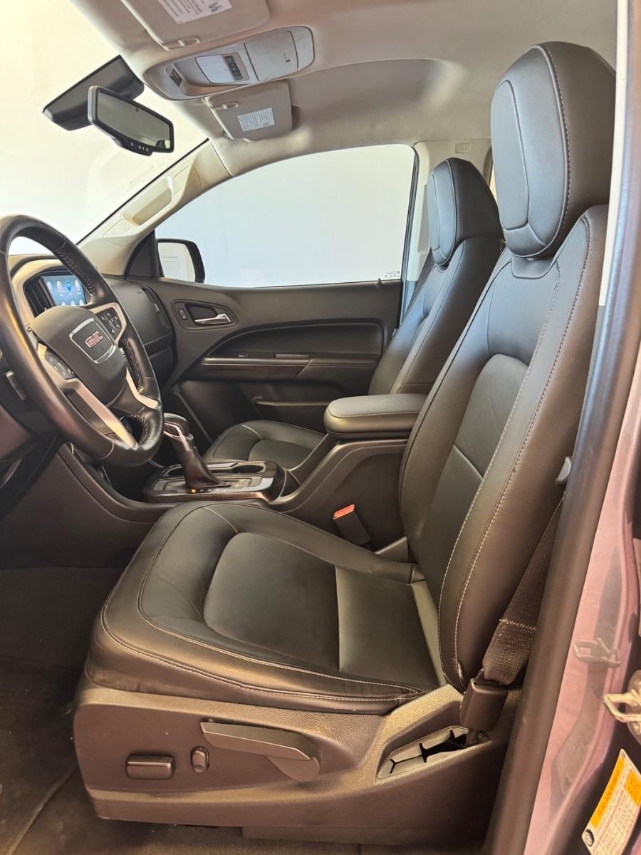 GMC Canyon 4WD Crew Cab 128" Elevation 2022