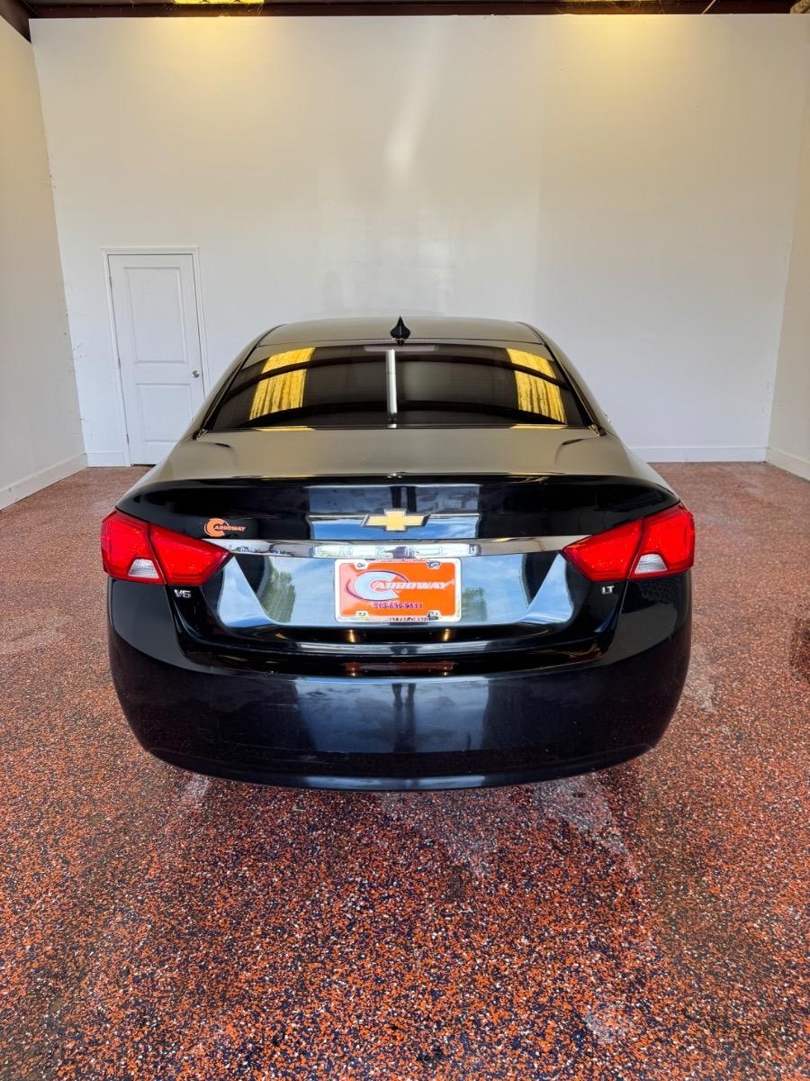 Chevrolet Impala 4dr Sdn LT w/1LT 2019