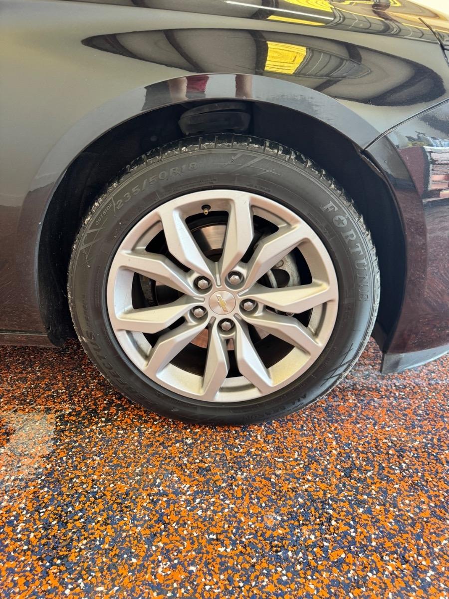 Chevrolet Impala 4dr Sdn LT w/1LT 2019