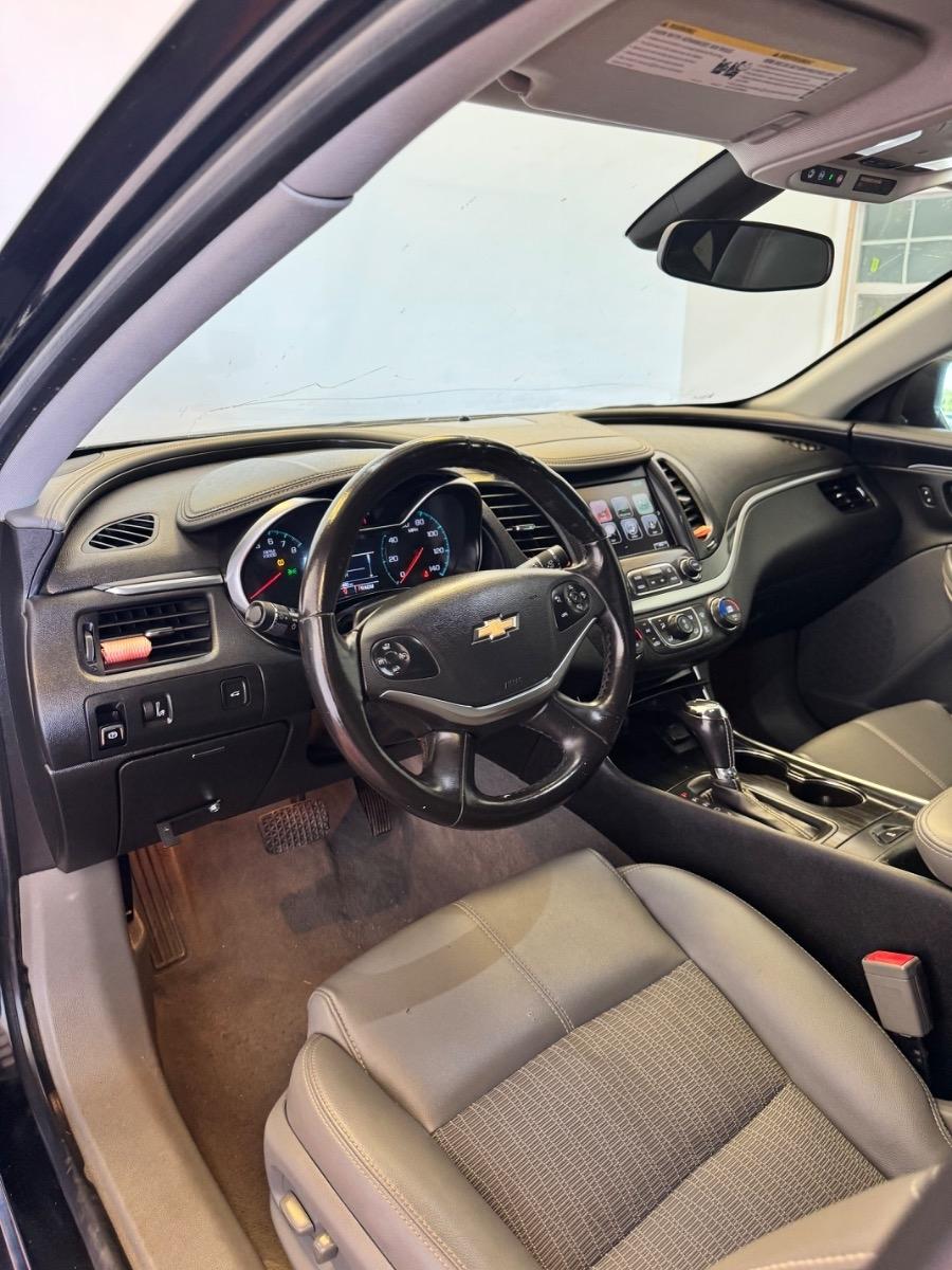 Chevrolet Impala 4dr Sdn LT w/1LT 2019