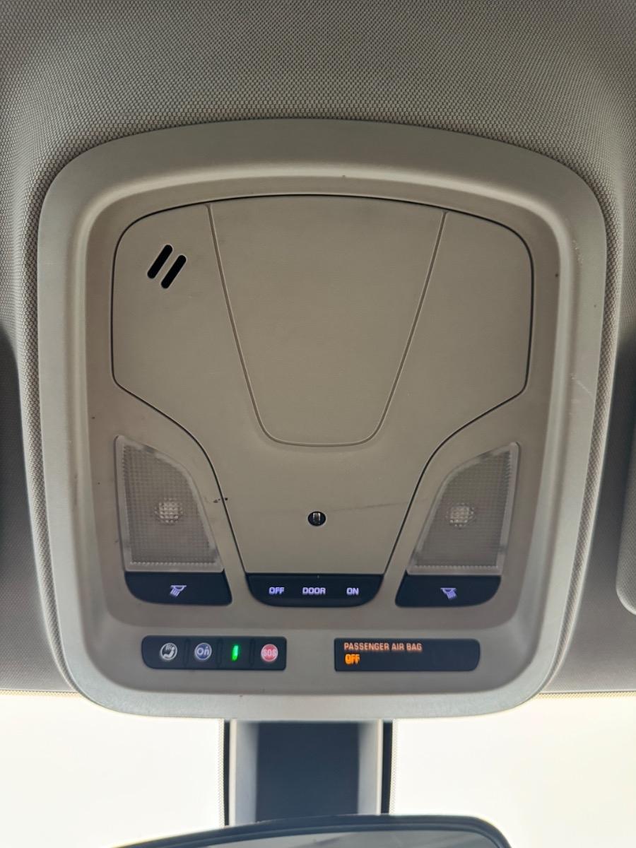 Chevrolet Impala 4dr Sdn LT w/1LT 2019