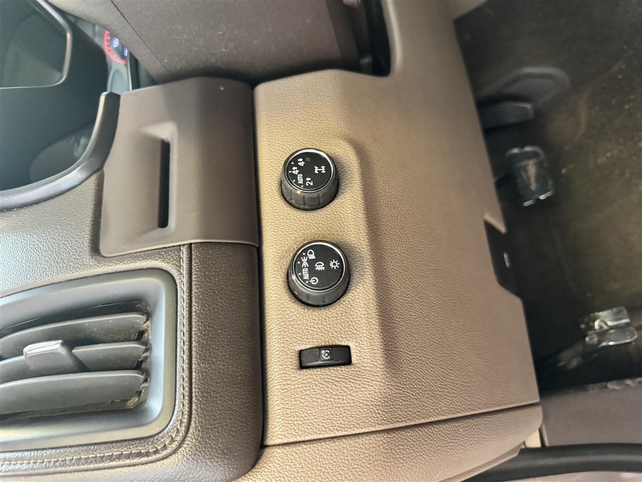 GMC Canyon 4WD Crew Cab 140.5" SLT 2016
